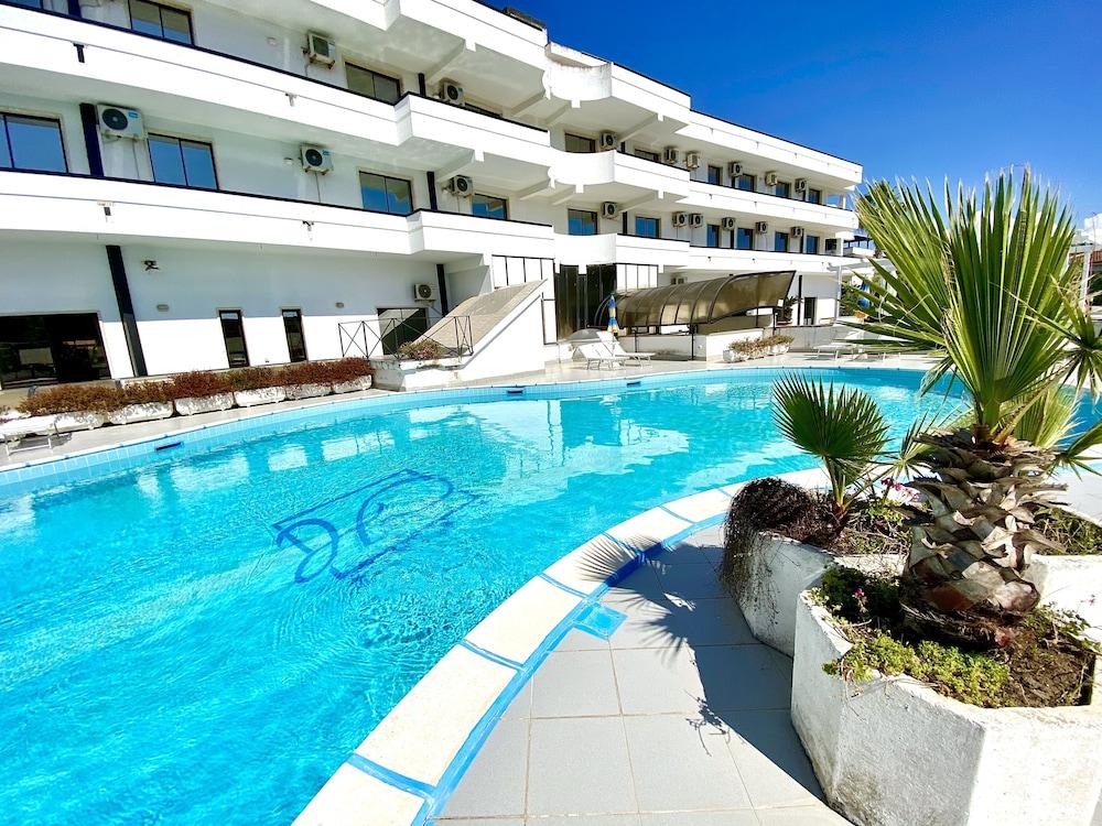 Hotel Club Clorinda Nuova Gestione 2024 Paestum Exteriér fotografie